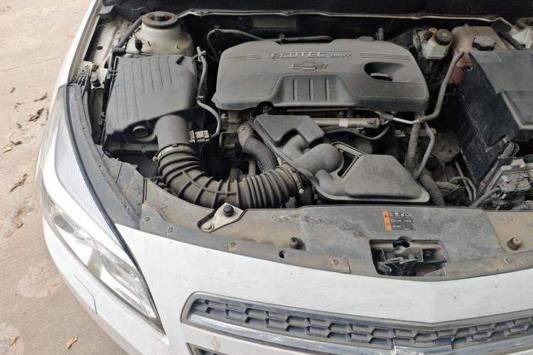 Used Chevrolet Malibu 2014 2.0L Automatic Luxury Edition Engine Bay Right