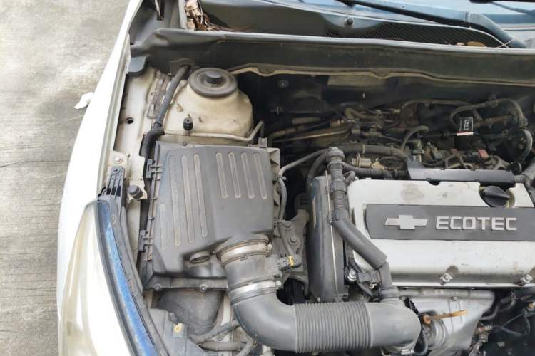 Used Chevrolet Malibu 2014 1.6T Automatic Comfort Edition Engine Bay Right