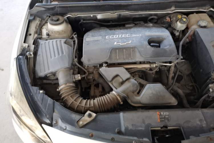 Used Chevrolet Malibu 2014 2.0L Automatic Comfort Edition Engine Bay Right