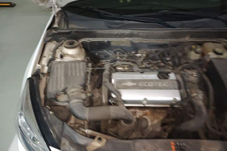 Used Chevrolet Malibu 2014 1.6T Automatic Comfort Edition Engine Bay Right