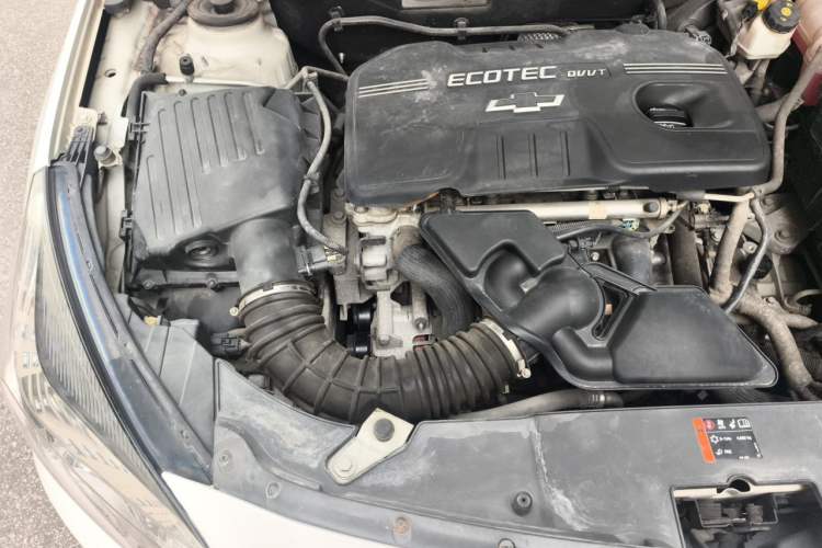 Used Chevrolet Malibu 2014 2.0L Automatic Luxury Edition Engine Bay Right