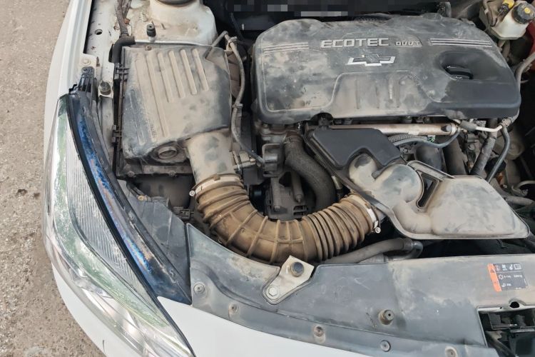 Used Chevrolet Malibu 2014 2.0L Automatic Luxury Edition Engine Bay Right