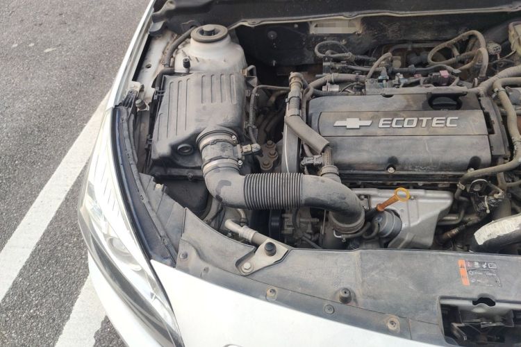 Used Chevrolet Malibu 2014 1.6T Automatic Comfort Edition Engine Bay Right