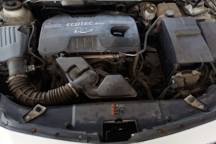 Used Chevrolet Malibu 2014 2.0L Automatic Comfort Edition Engine Bay