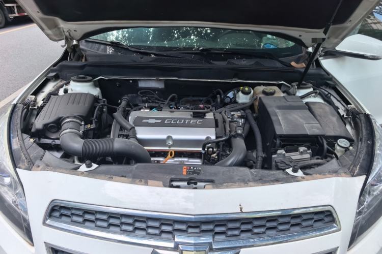 Used Chevrolet Malibu 2014 1.6T Automatic Comfort Edition Engine Bay