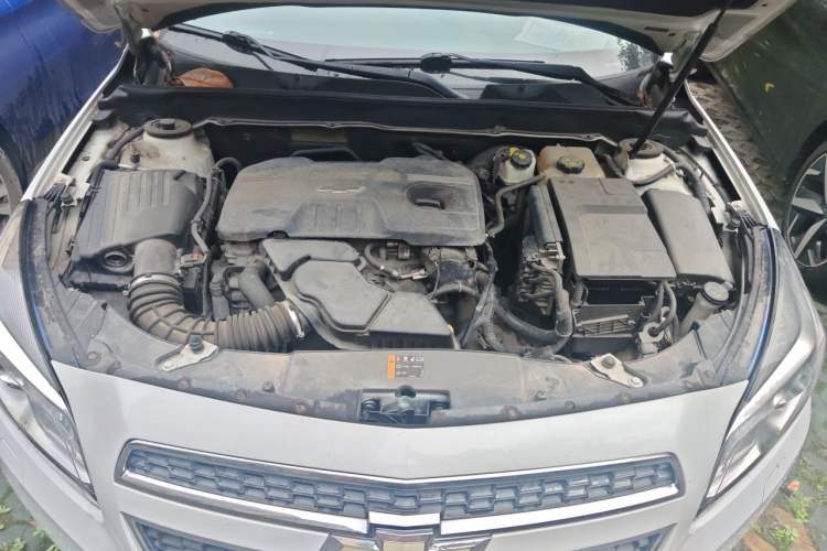 Used Chevrolet Malibu 2014 2.4L Automatic Flagship Edition Engine Bay