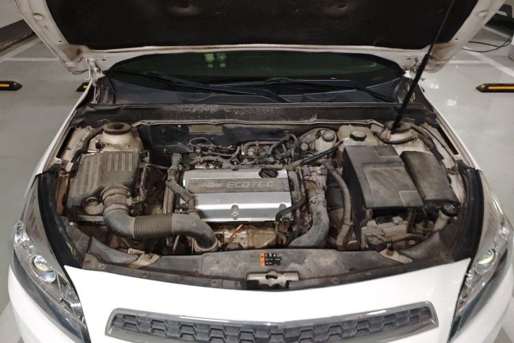 Used Chevrolet Malibu 2014 1.6T Automatic Comfort Edition Engine Bay