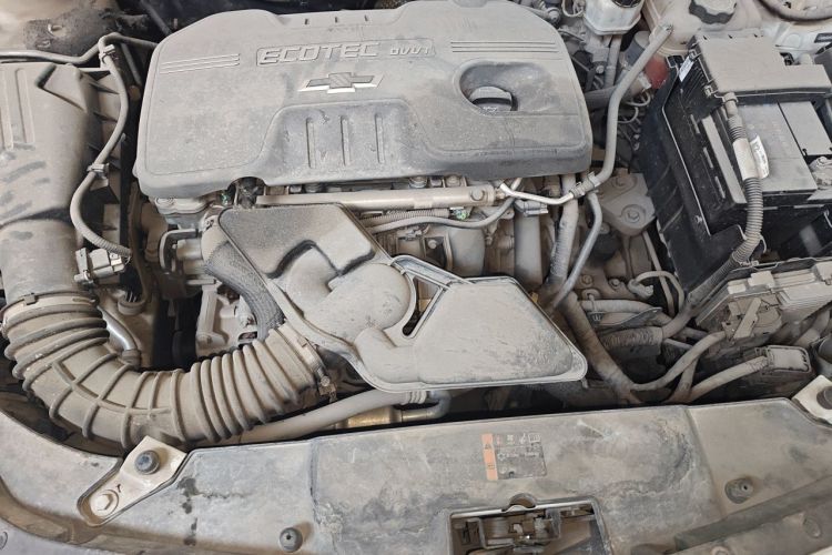 Used Chevrolet Malibu 2014 2.0L Automatic Comfort Edition Engine Bay