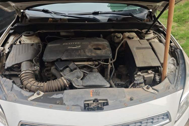 Used Chevrolet Malibu 2014 2.0L Automatic Luxury Edition Engine Bay