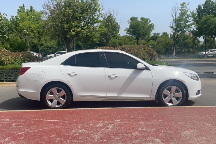 Used Chevrolet Malibu 2014 2.0L Automatic Comfort Edition Exterior 1