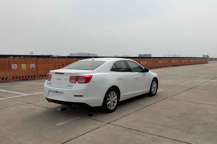Used Chevrolet Malibu 2014 2.0L Automatic Luxury Edition Exterior 1