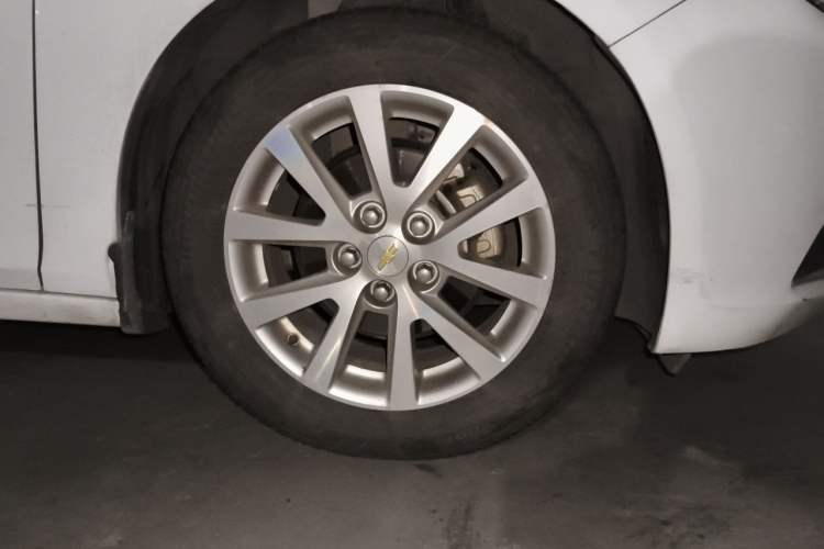 Used Chevrolet Malibu 2014 2.0L Automatic Luxury Edition Exterior 1