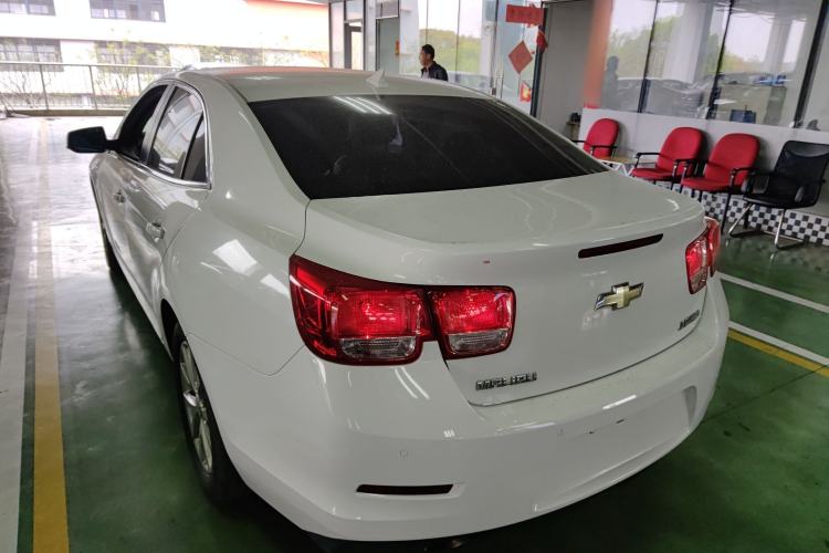 Used Chevrolet Malibu 2014 2.0L Automatic Luxury Edition Exterior 2
