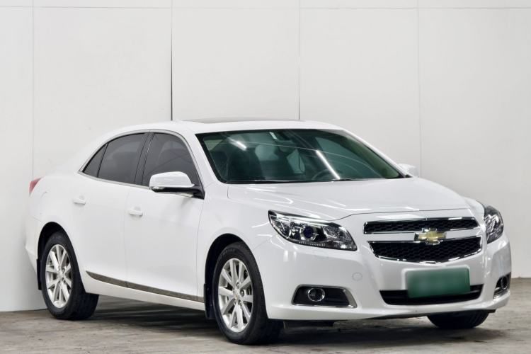 Used Chevrolet Malibu 2014 2.0L Automatic Luxury Edition Exterior 2