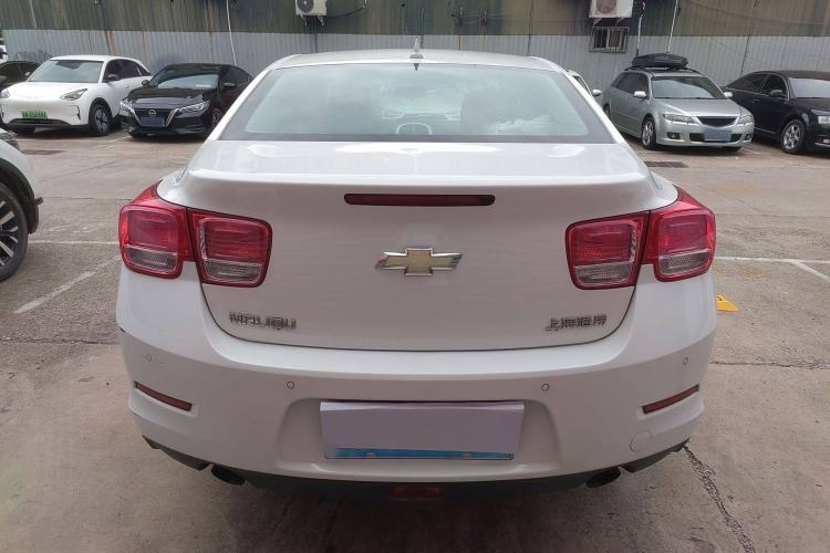 Used Chevrolet Malibu 2014 2.0L Automatic Luxury Edition Exterior 2