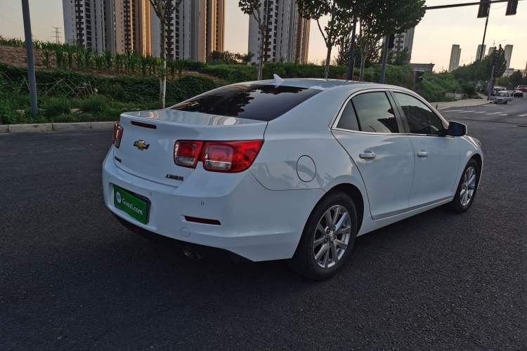 Used Chevrolet Malibu 2014 2.0L Automatic Luxury Edition Exterior 3