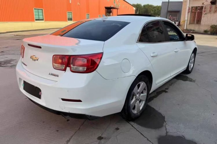 Used Chevrolet Malibu 2014 2.0L Automatic Comfort Edition Exterior 4