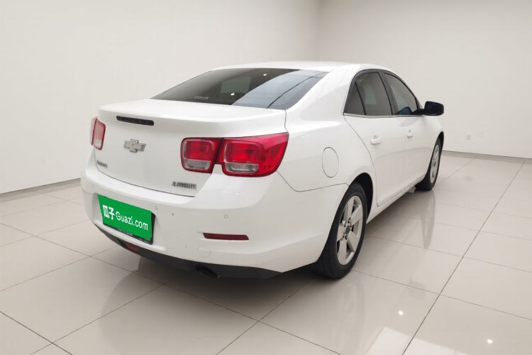 Used Chevrolet Malibu 2014 2.0L Automatic Comfort Edition Exterior 5