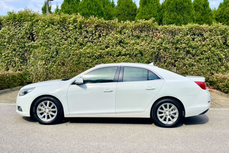 Used Chevrolet Malibu 2014 2.0L Automatic Luxury Edition Exterior 5