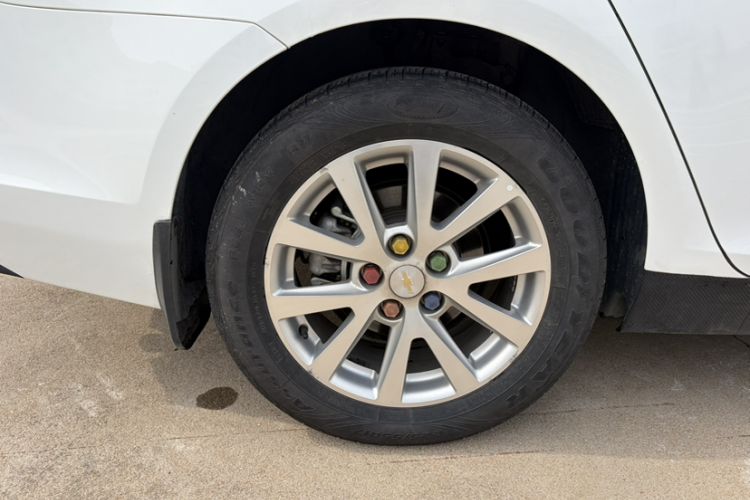 Used Chevrolet Malibu 2014 2.0L Automatic Luxury Edition Exterior 6