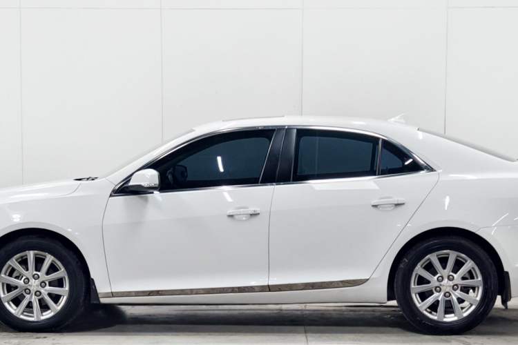 Used Chevrolet Malibu 2014 2.0L Automatic Luxury Edition Exterior 6