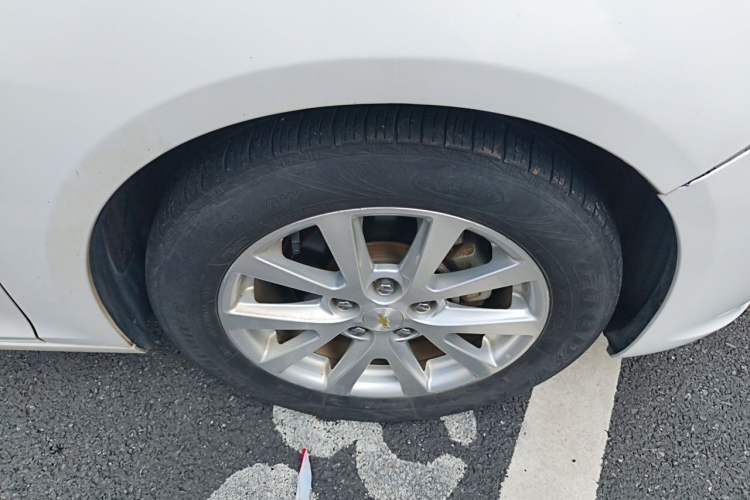 Used Chevrolet Malibu 2014 2.0L Automatic Luxury Edition Exterior 7