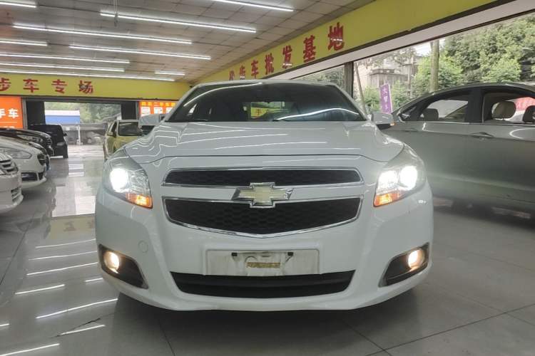 Used Chevrolet Malibu 2014 2.0L Automatic Luxury Edition Front