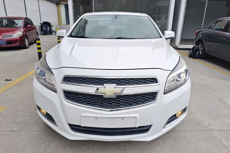 Used Chevrolet Malibu 2014 2.0L Automatic Luxury Edition Front