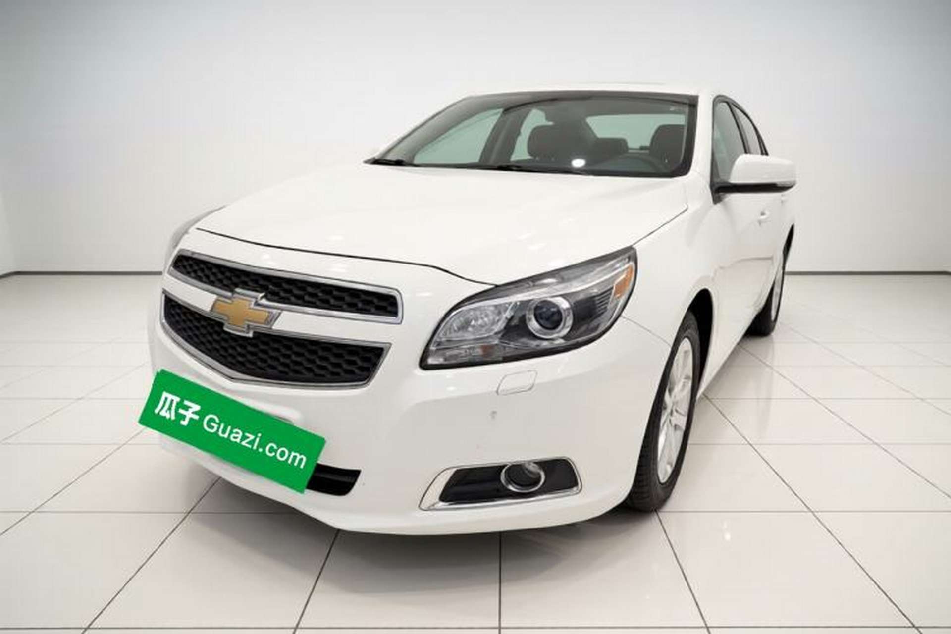 Used Chevrolet Malibu 2014 2.0L Automatic Luxury Edition Front Left 45 Deg