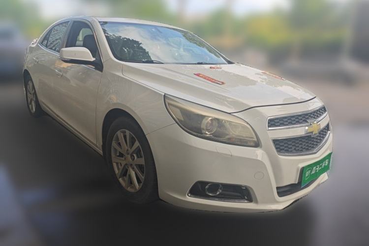 Used Chevrolet Malibu 2014 2.0L Automatic Luxury Edition Front Right 45 Deg