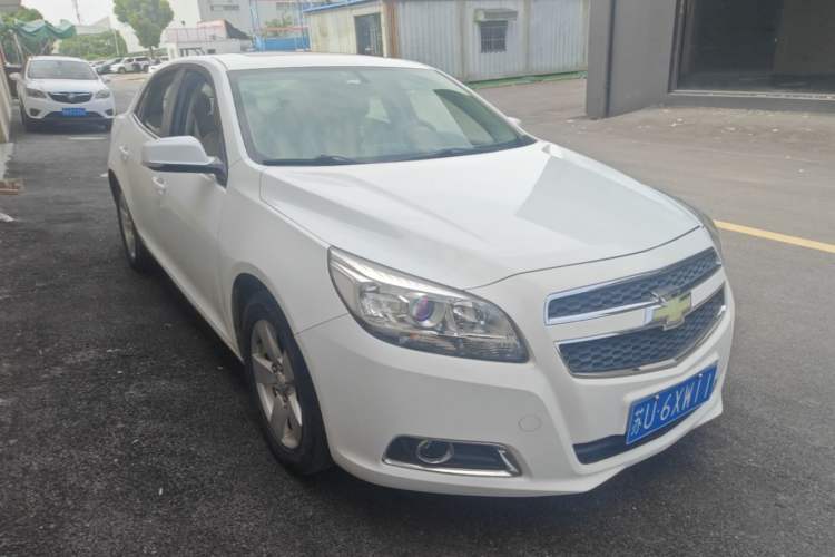 Used Chevrolet Malibu 2014 2.0L Automatic Comfort Edition Front Right 45 Deg