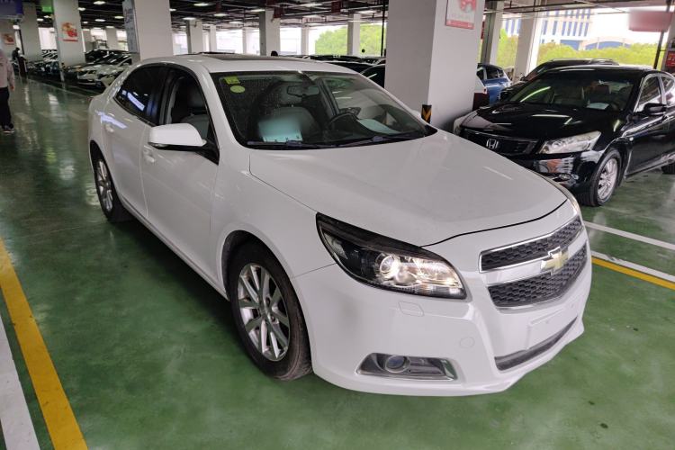 Used Chevrolet Malibu 2014 2.0L Automatic Luxury Edition Front Right 45 Deg