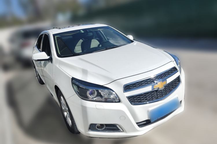 Used Chevrolet Malibu 2014 2.0L Automatic Luxury Edition Front Right 45 Deg