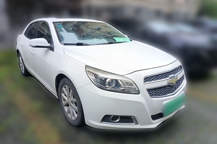 Used Chevrolet Malibu 2014 2.0L Automatic Luxury Edition Front Right 45 Deg