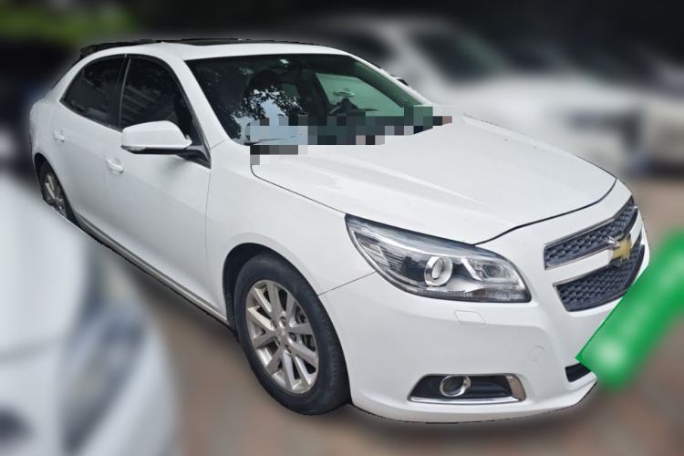 Used Chevrolet Malibu 2014 2.0L Automatic Luxury Edition Front Right 45 Deg