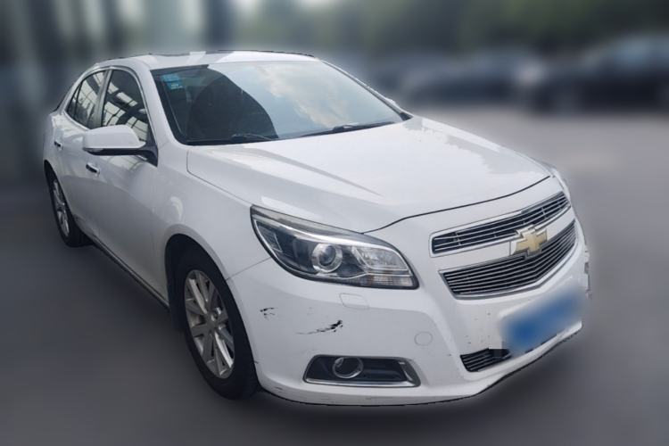 Used Chevrolet Malibu 2014 2.0L Automatic Luxury Edition Front Right 45 Deg