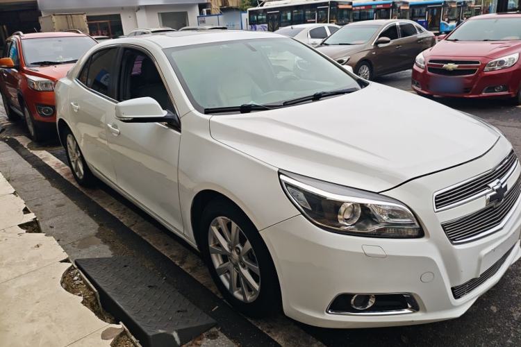 Used Chevrolet Malibu 2014 2.0L Automatic Luxury Edition Front Right 45 Deg
