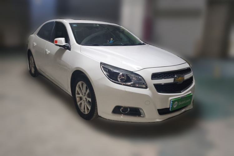 Used Chevrolet Malibu 2014 2.0L Automatic Luxury Edition Front Right 45 Deg