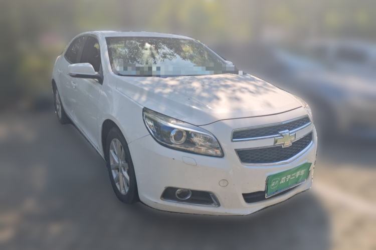 Used Chevrolet Malibu 2014 2.0L Automatic Luxury Edition Front Right 45 Deg