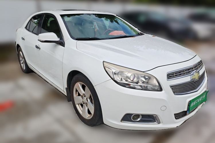 Used Chevrolet Malibu 2014 2.0L Automatic Comfort Edition Front Right 45 Deg