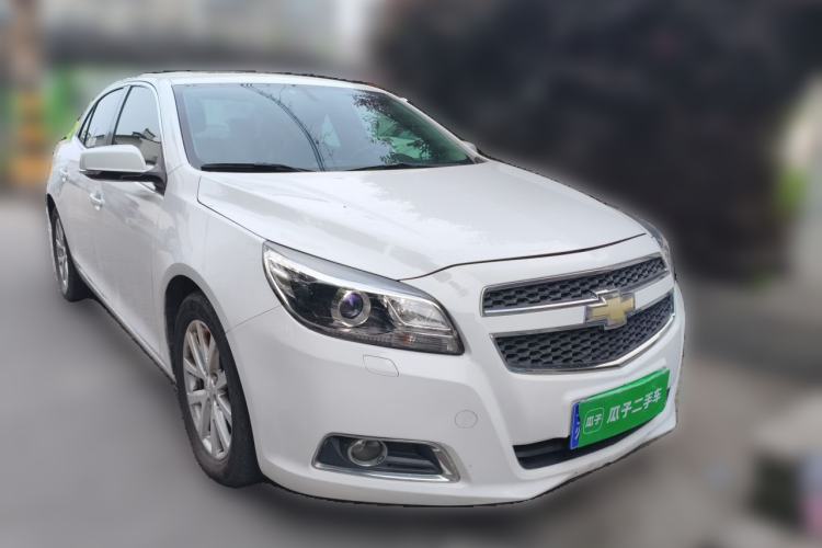 Used Chevrolet Malibu 2014 2.0L Automatic Luxury Edition Front Right 45 Deg