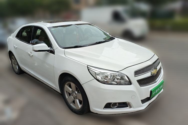 Used Chevrolet Malibu 2014 2.0L Automatic Comfort Edition Front Right 45 Deg