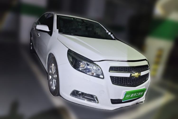 Used Chevrolet Malibu 2014 2.0L Automatic Luxury Edition Front Right 45 Deg