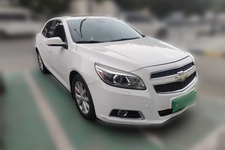Used Chevrolet Malibu 2014 2.0L Automatic Luxury Edition Front Right 45 Deg