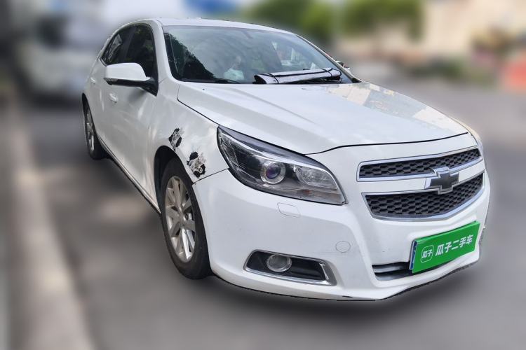 Used Chevrolet Malibu 2014 2.0L Automatic Luxury Edition Front Right 45 Deg