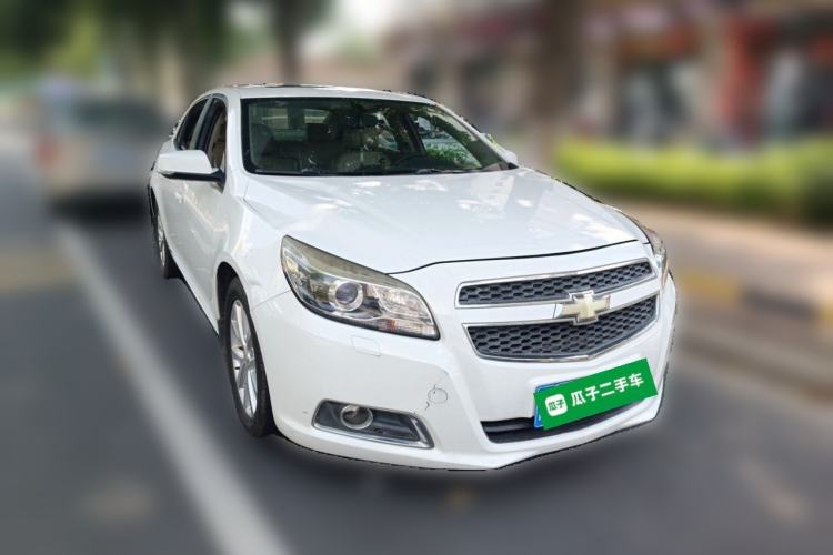 Used Chevrolet Malibu 2014 2.0L Automatic Luxury Edition Front Right 45 Deg