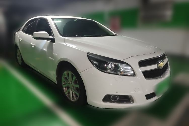 Used Chevrolet Malibu 2014 2.0L Automatic Comfort Edition Front Right 45 Deg