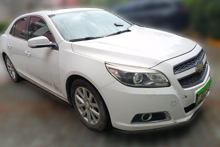 Used Chevrolet Malibu 2014 2.0L Automatic Luxury Edition Front Right 45 Deg
