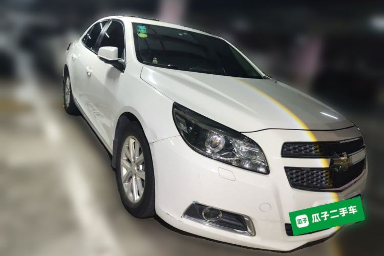 Used Chevrolet Malibu 2014 2.4L Automatic Luxury Edition Front Right 45 Deg