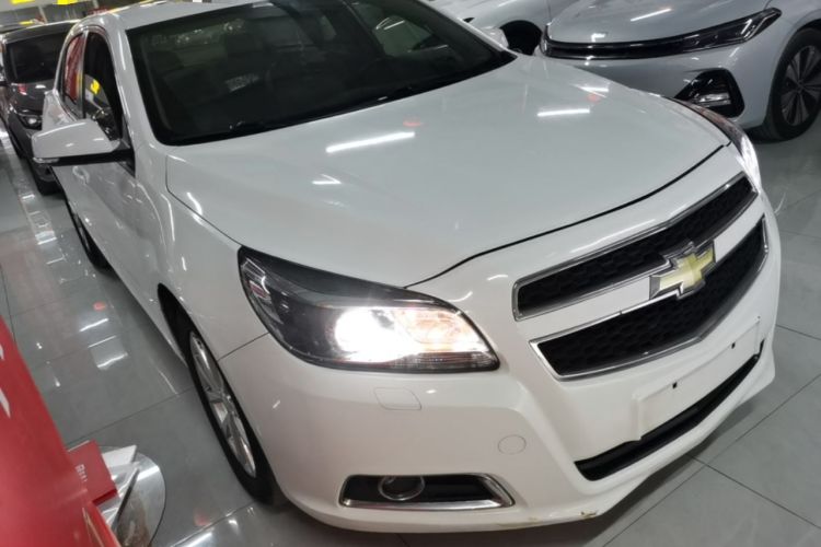 Used Chevrolet Malibu 2014 2.0L Automatic Luxury Edition Front Right 45 Deg